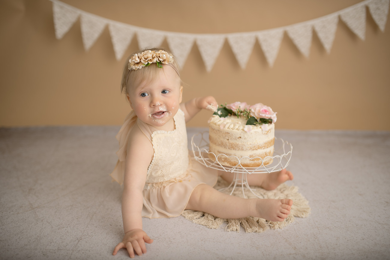 Fotos von neugeborenen Babys im Studio von Viktoria Stelter Fotografie in Geseke, Soest, Paderborn und Bielefeld